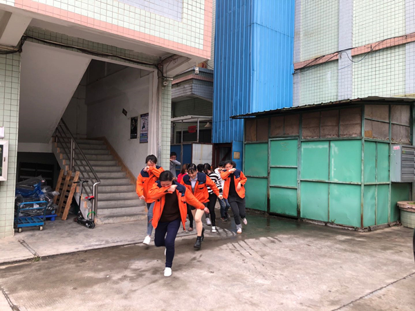 軒業連接器消防演習