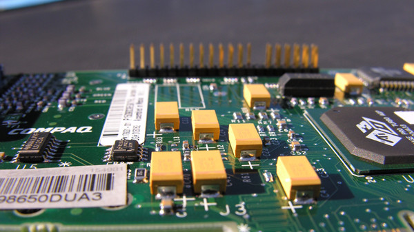 電子連接器廠家為何同款產品會有好幾倍的價格差距「軒業」